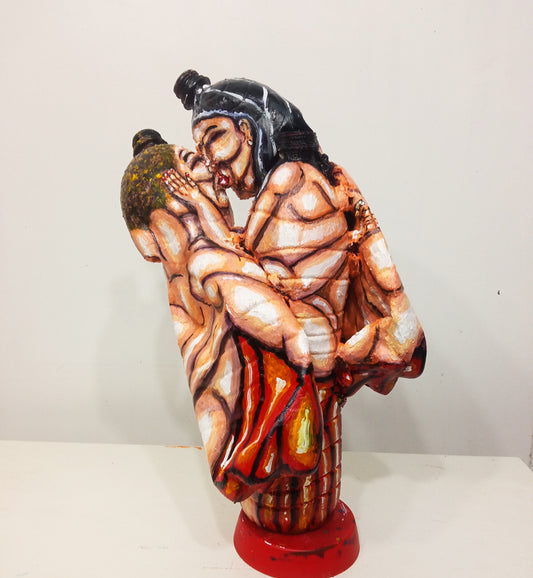 White Naked Couple Kissing Figurine Made out of Recycled Plastic Bottles.[Recycled Art]. Ivan Fyodorovich. Lateral right view